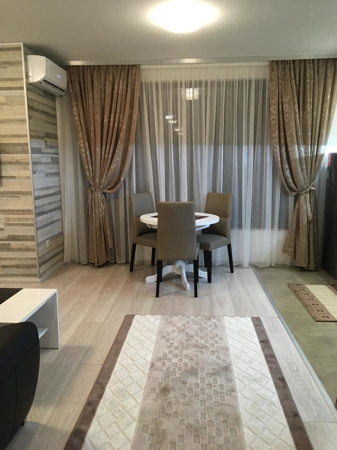 Apartments Park Place Σαντάνσκι Εξωτερικό φωτογραφία